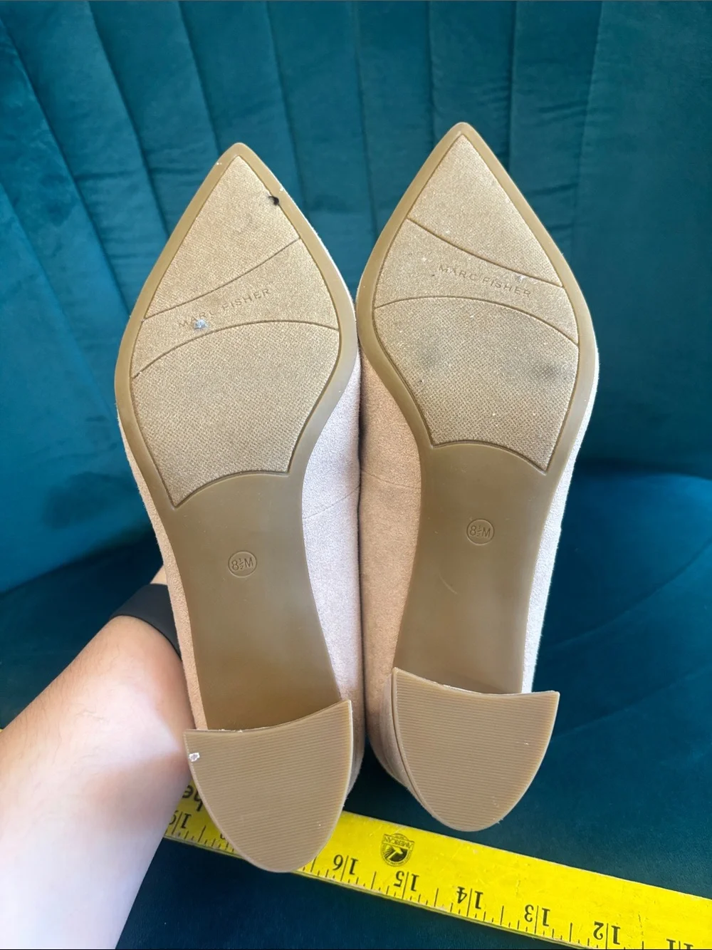 Marc Fisher Pointed Suede Pumps in Nude Size 8 1/2 Like New‎